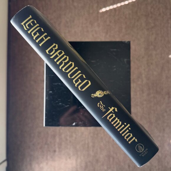 The Familiar by Leigh Bardugo Special Edition with Black Edges - Picture 3 of 6